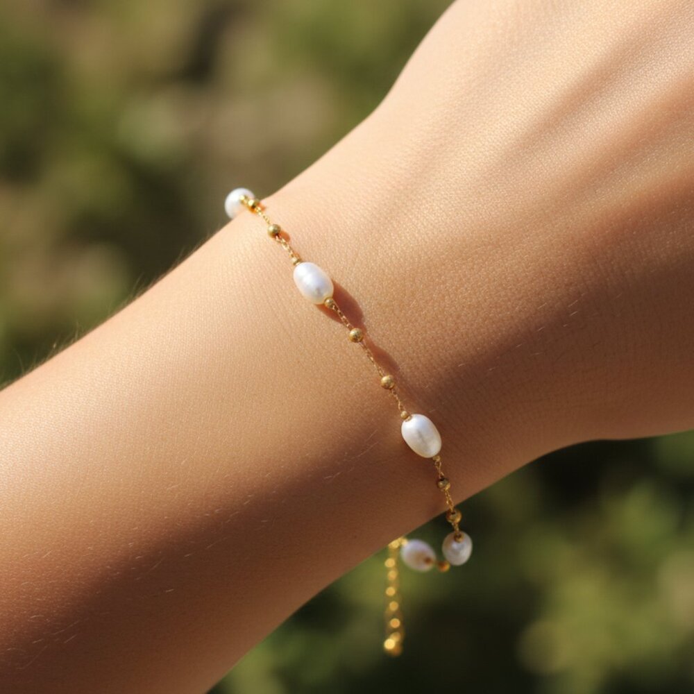 Chic & Stylish Bracelet – A Thoughtful Gift for Women and Girls, DYC1275